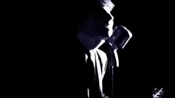 Riproduci Time - video musicale - presentato in anteprima il 10 maggio 2019 - aidan gallagher