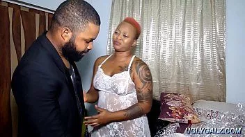 Oynat Nolly porno patron krissyjoh doğum gününde çirkingalz'i becerdi