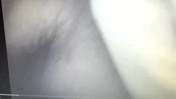 Oynat Azgın öğretmen 18 yaşına yeni girmiş öğrencisini sikiyor