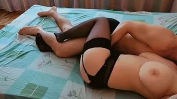 play Rondborstige hottie wilde deze video niet posten - luxe orgasme