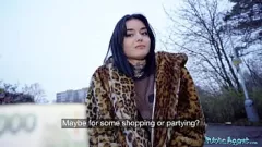 play 公務員のフランスのスリル: クリスタル チェリーの屋外フェラと巨根のハメ撮り