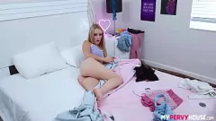Putar Petite pirang porno pirang maria kazi vagina basah sangat membutuhkan penis deep throbbing fuck