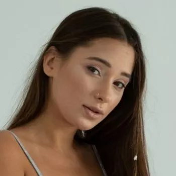 قناة Liya Silver