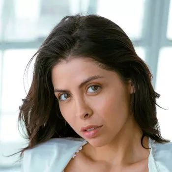Actrita Divina Almeraz